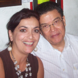 Migdalia Denis con su mdico venezolano Dr. Douglas Olivares